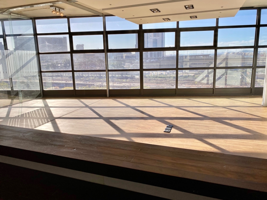 To Let Commercial Property for Rent in Woodstock Western Cape